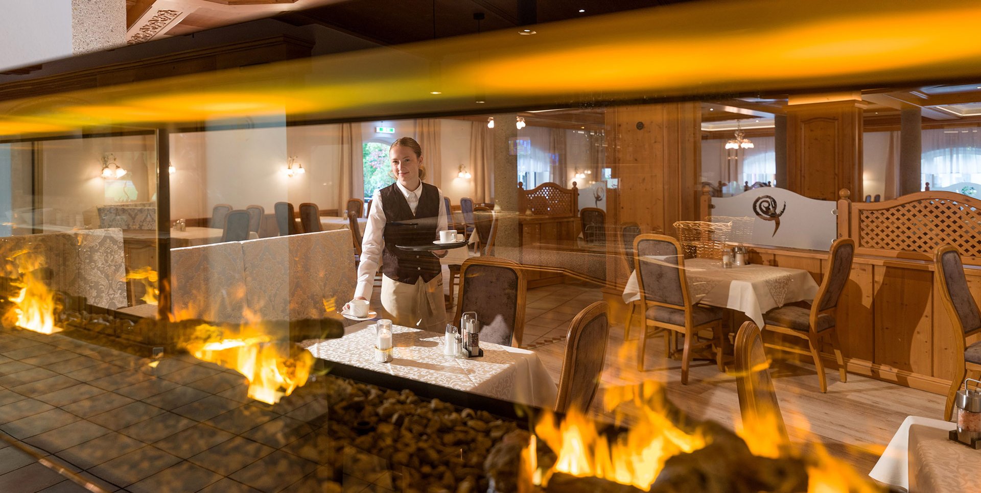 Speisesaal im Hotel für Erwachsene in Leutach bei Seefeld